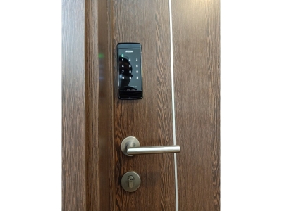 Lắp đặt khóa điện tử SCHLAGE S-480 tại căn hộ chung cư Quận 4, TPHCM.